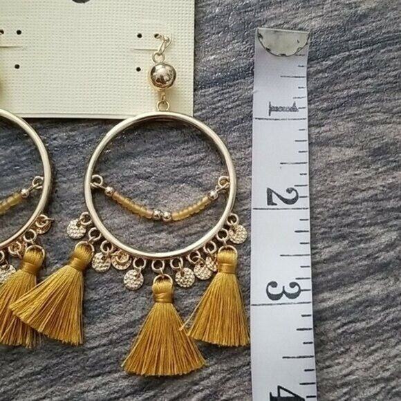 Sophia & Kate Gold Tone Beaded Tassel Dangle Post Earrings NEW - Picture 4 of 4